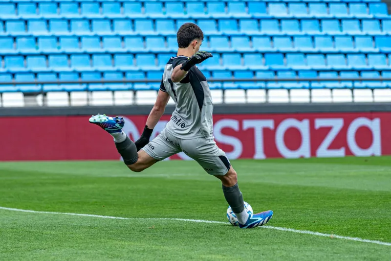 Cut, Doubted, and Written Off: 7 American Athletes Who Proved the Scouts Wrong